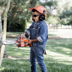 Leksak Motorsåg 550XP med skyddsutrustning